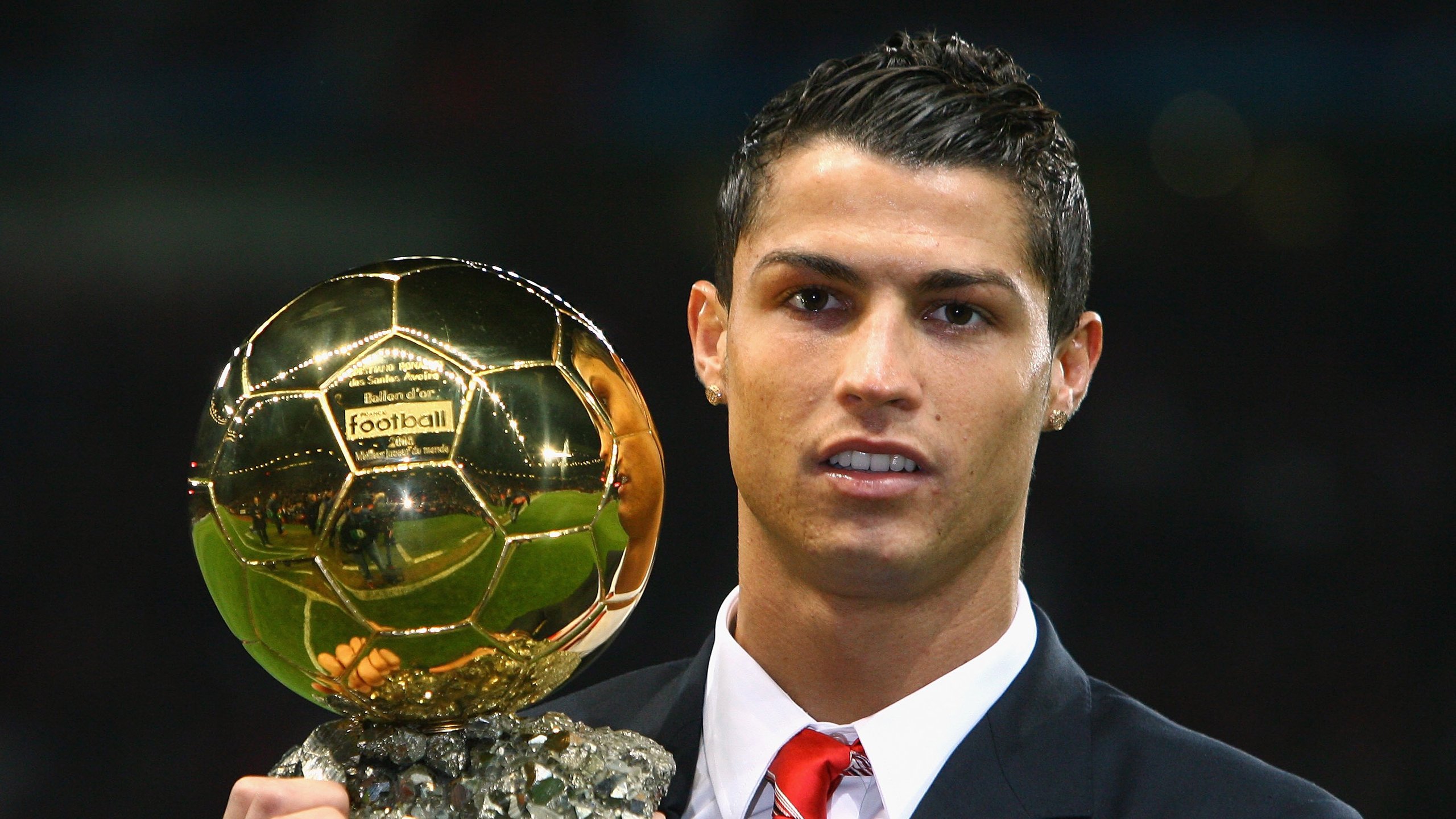 恩波利围绕核心组织构建进攻体系，恩波利队