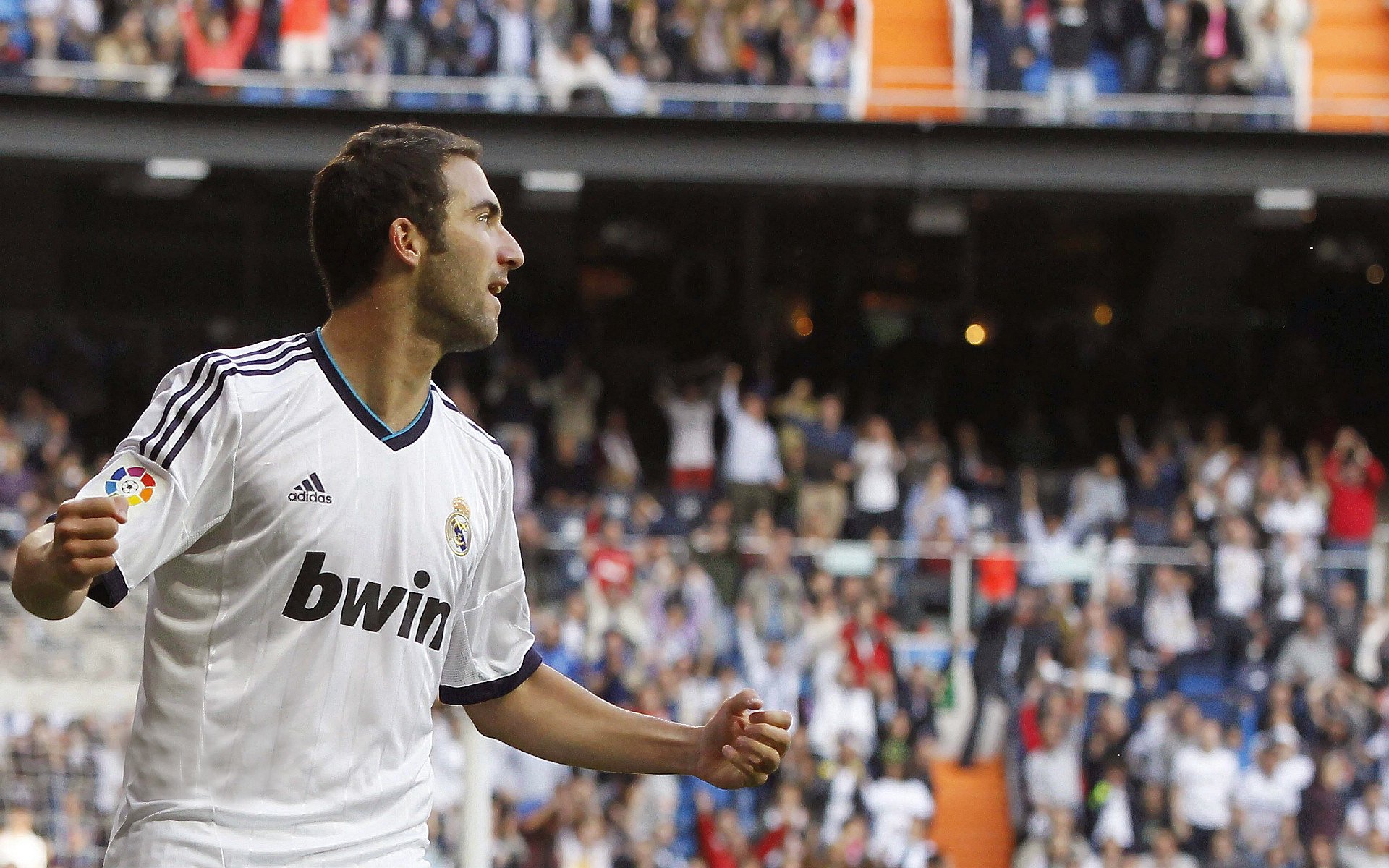 弗莱堡前锋梅开二度，队内竞争加剧，弗莱堡vs美因茨直播